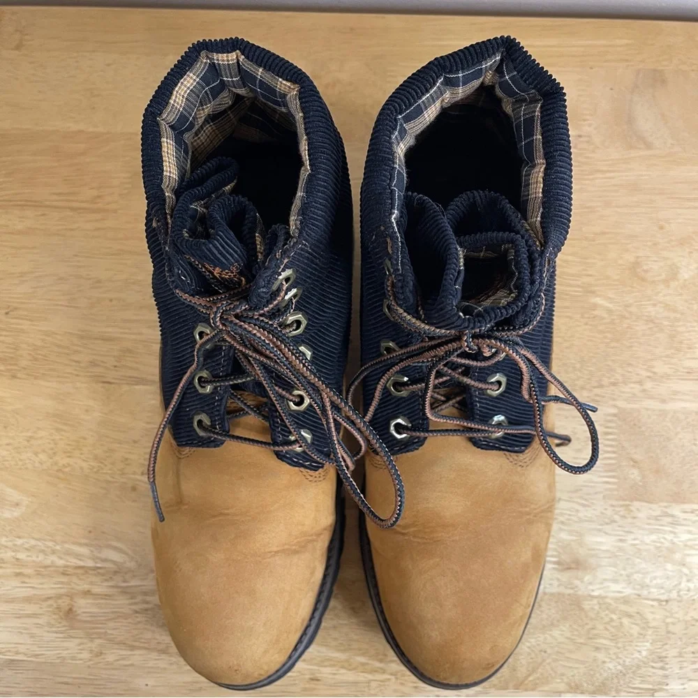 Timberland Wheat and Plaid Nubuck Tan Corduroy Waterproof Winter Boots Size 7